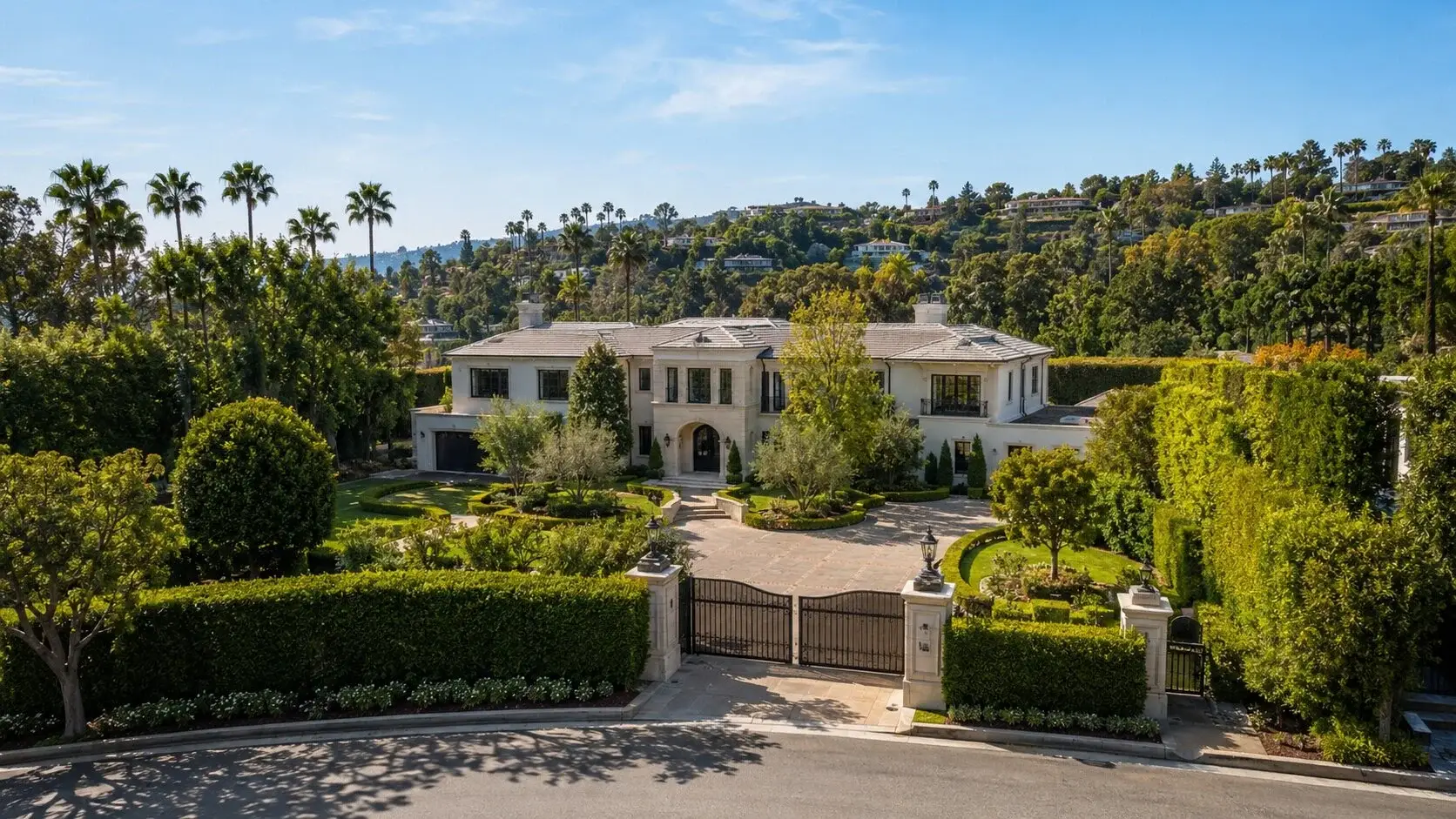 buying a luxury home in Beverly Hills